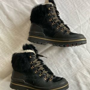 Olang cow - patterned fur and leather boot.